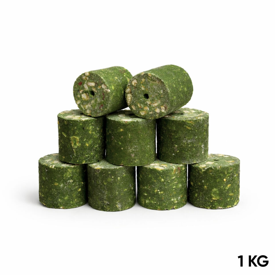 Sazan Yemi - Delikli Küspe - Mısır - Silindir - Yeşil - 1 KG Paket